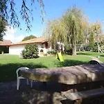 Xirimola Bi *